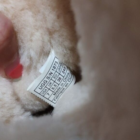 UGG 7 Baily Button Sherpa brown boots winter - Picture 6 of 6